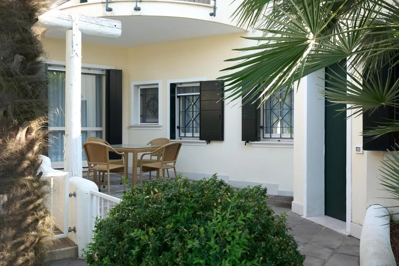 Villa Carlotta Jesolo Lido Aparthotel