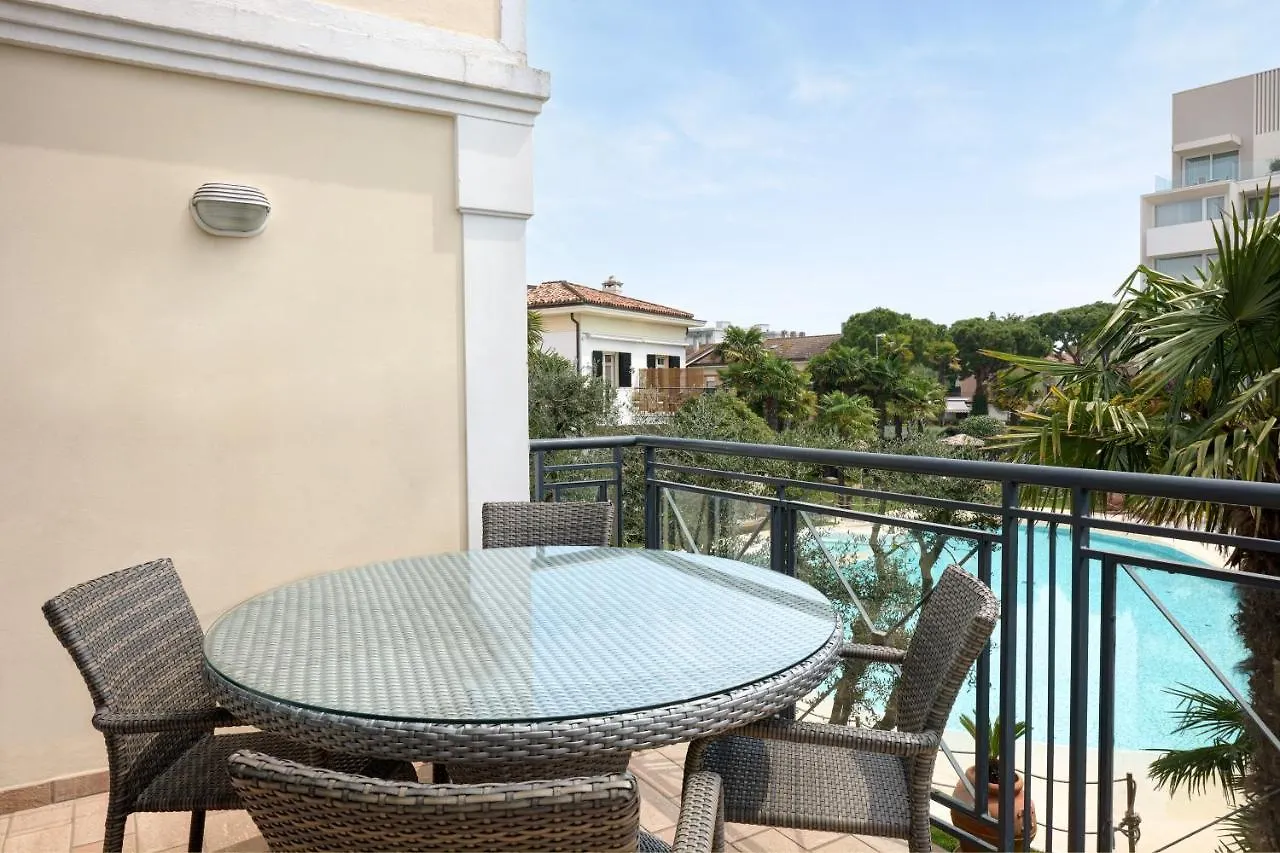 Aparthotel Villa Carlotta Jesolo Lido Italia
