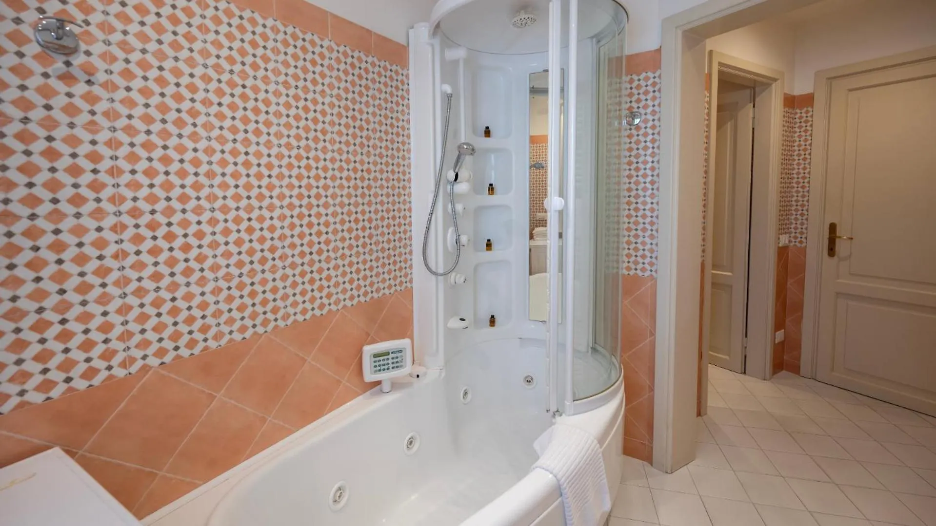 Villa Carlotta Jesolo Lido Aparthotel Lido di Jesolo
